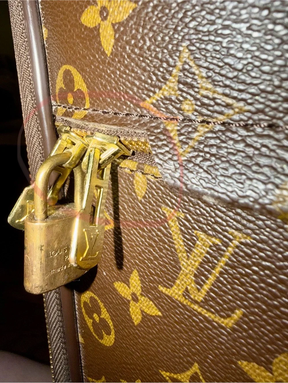 Louis Vuitton authentic louis